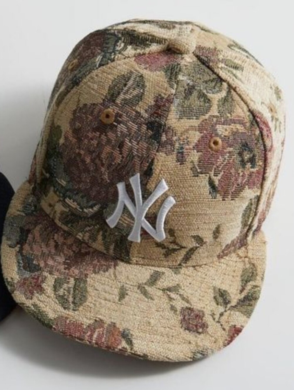 Kith × New Era Floral Tapestry Fitted NY Yankees Cap Size 7 1/4